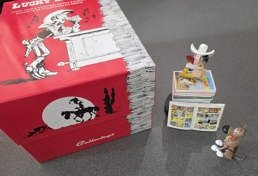 Morris - Lucky Luke - Figurine Pile de livres avec Rantanplan - Para-BD ...