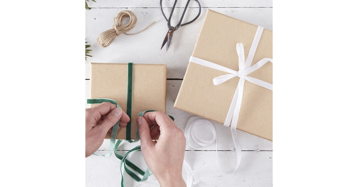 59,000+ Mockup Emballage Et Papier De Soie Pictures