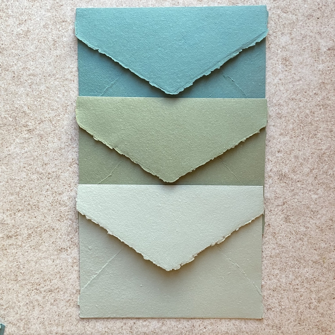 Enveloppe cadeau Ariana - Vert & doré - masking tape