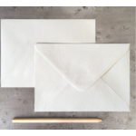 jolie enveloppe courrier blanc creme