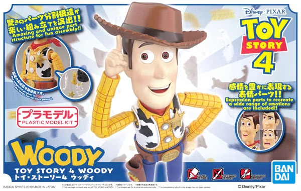 BANDAI Disney Maquette Toy Story 4 Woody