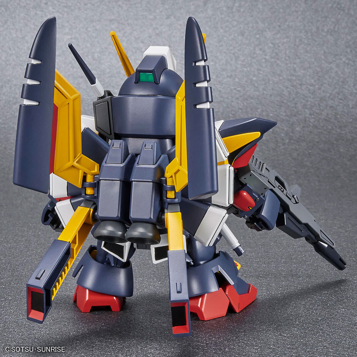 BANDAI GUNPLA Cross Silhouette Tornado Gundam d vue promotionnelle