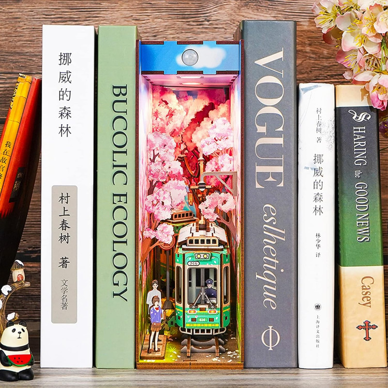 Model-3D-LED-Book-Nook-Sakura Travel (5)