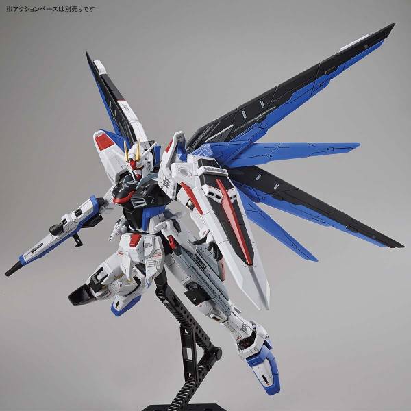 full-mechanics-1100-gundam-seed-destiny-zgmf-x10a-freedom-gundam-vergcp-limited-edition-bandai- (3)