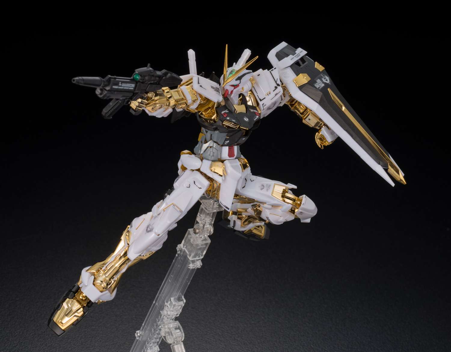 ltd-mg-astray_gold_frame_special_coating-2