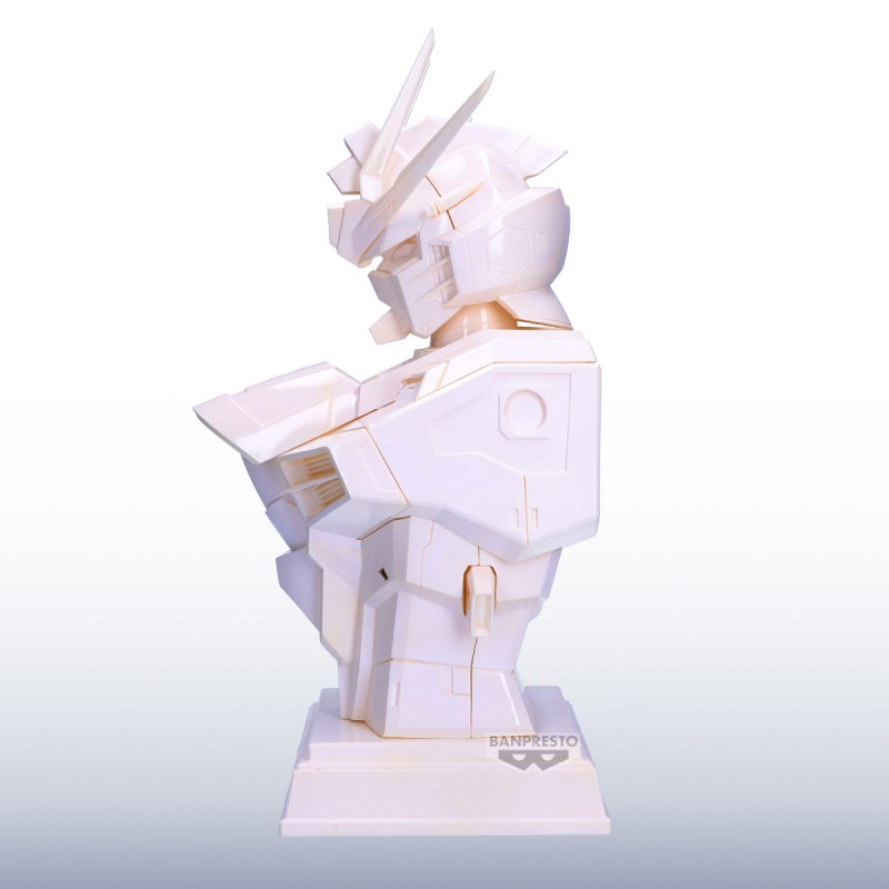 18169-mobile-suit-gundam-seed-freedom-g-ceramical-figure-rising-freedom-gundam (2)