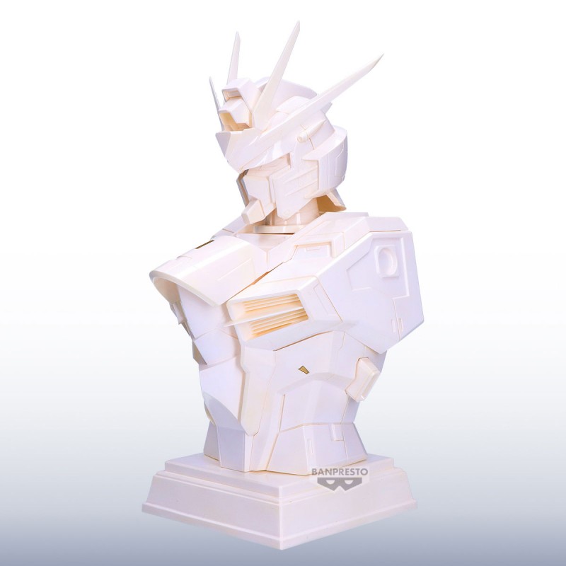 18169-mobile-suit-gundam-seed-freedom-g-ceramical-figure-rising-freedom-gundam (1)