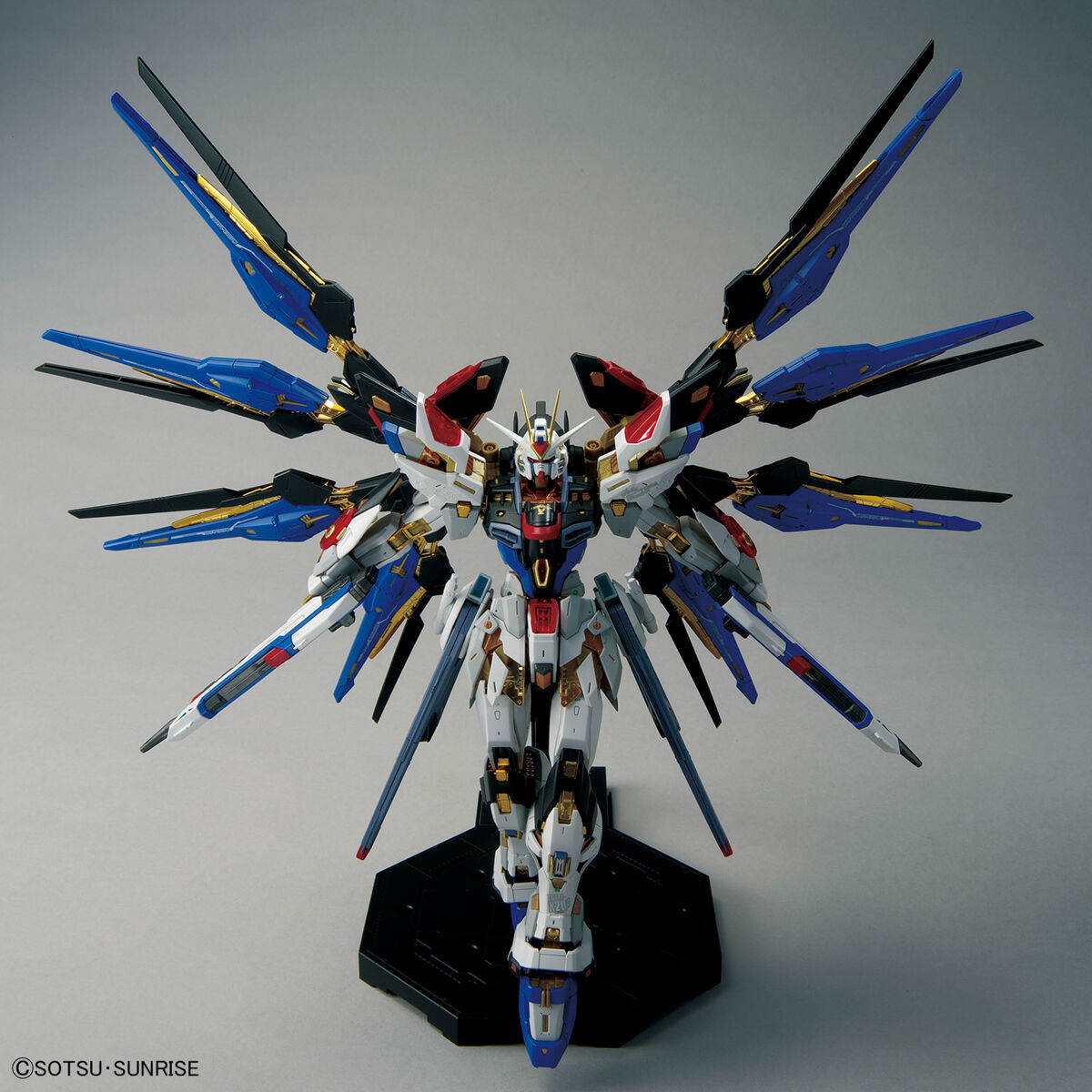 mgex-strike_freedom-3