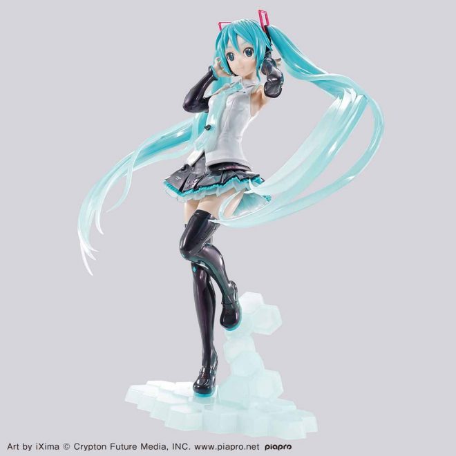 frl003-hatsune_miku_v4x-4-660x660