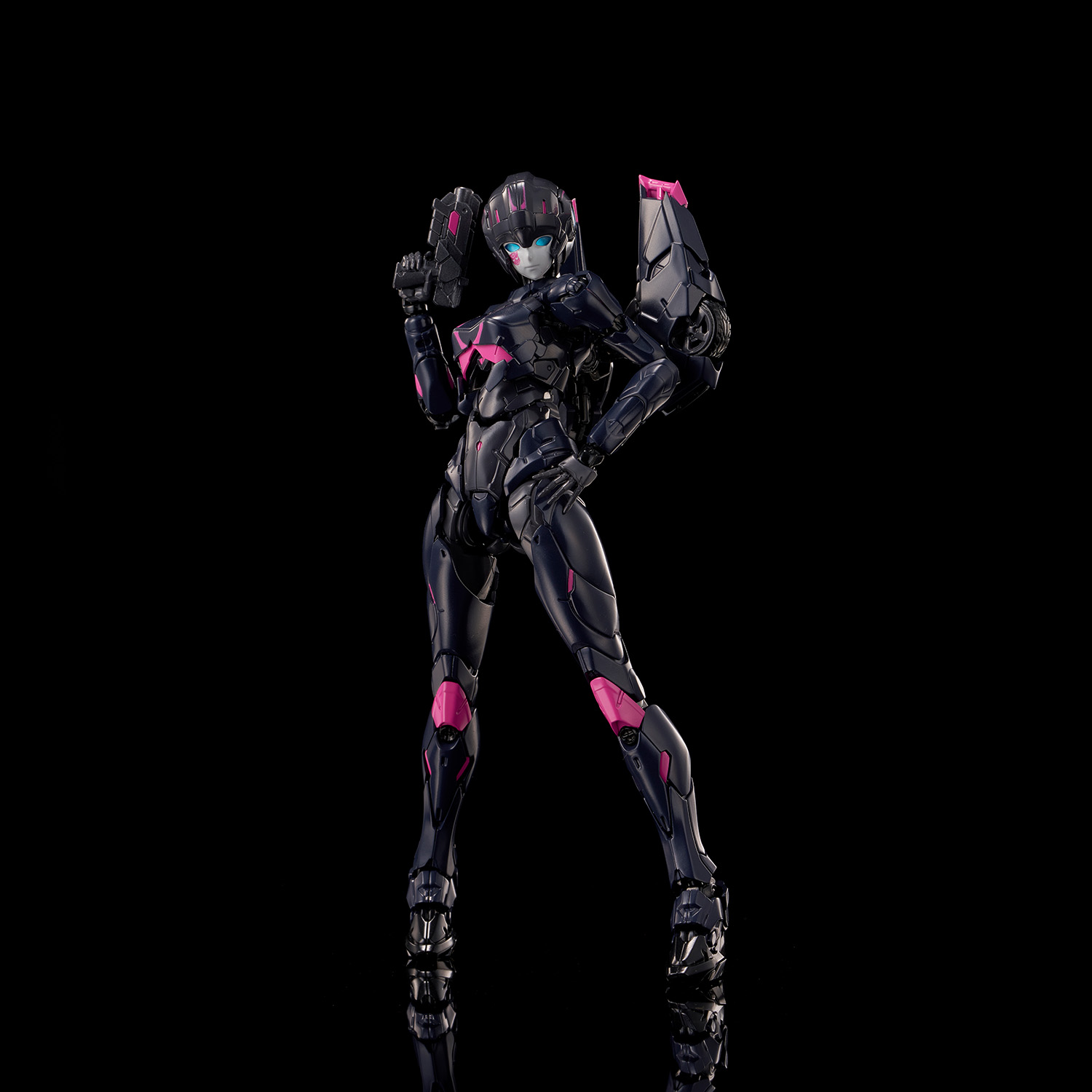 flame_toys-black_arcee-5
