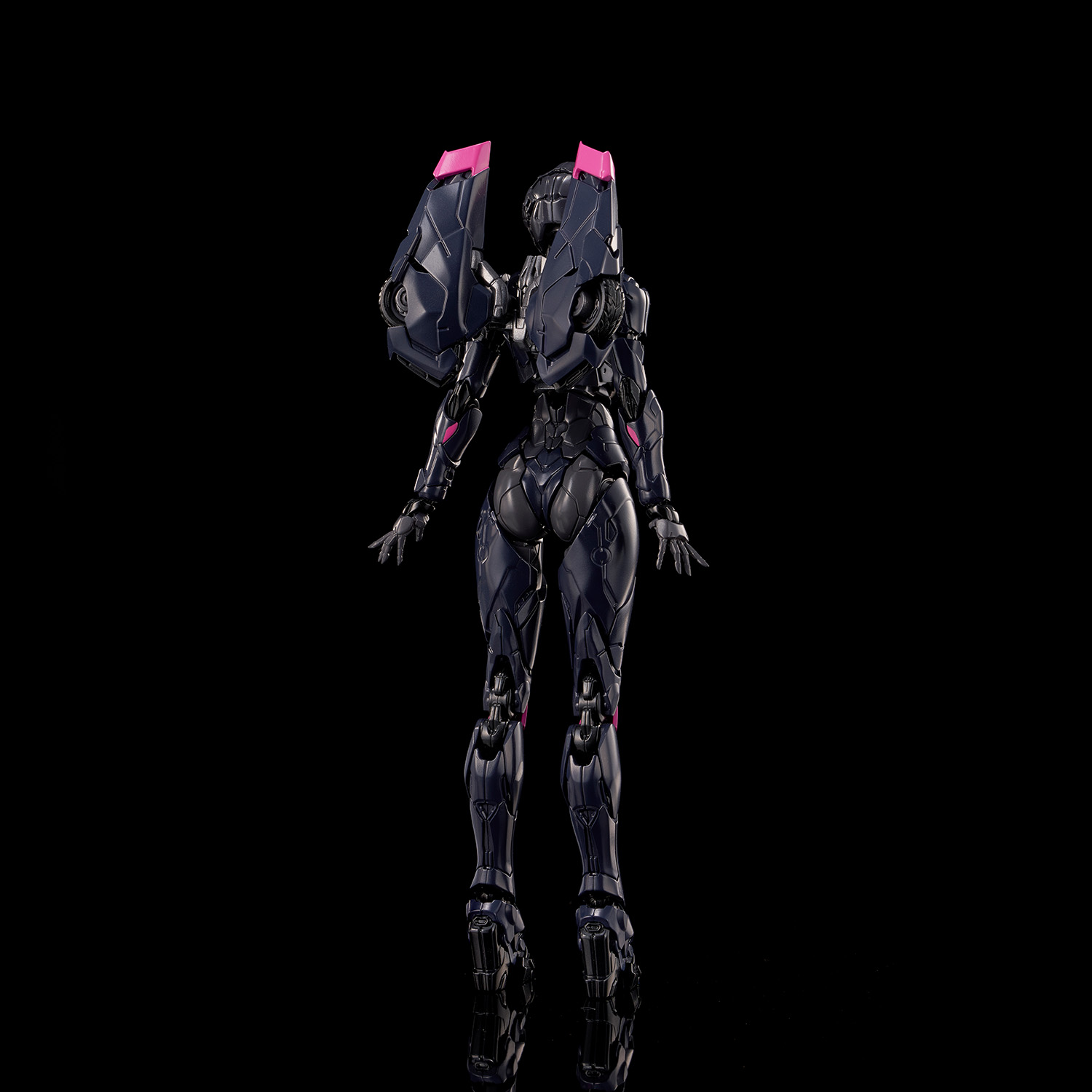 flame_toys-black_arcee-2