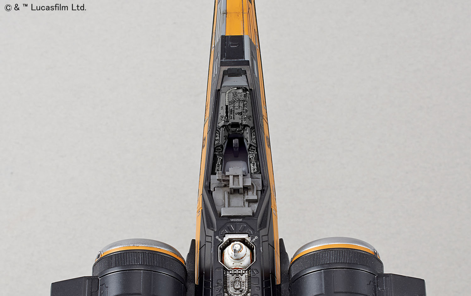 starwas-poes_x-wing-16