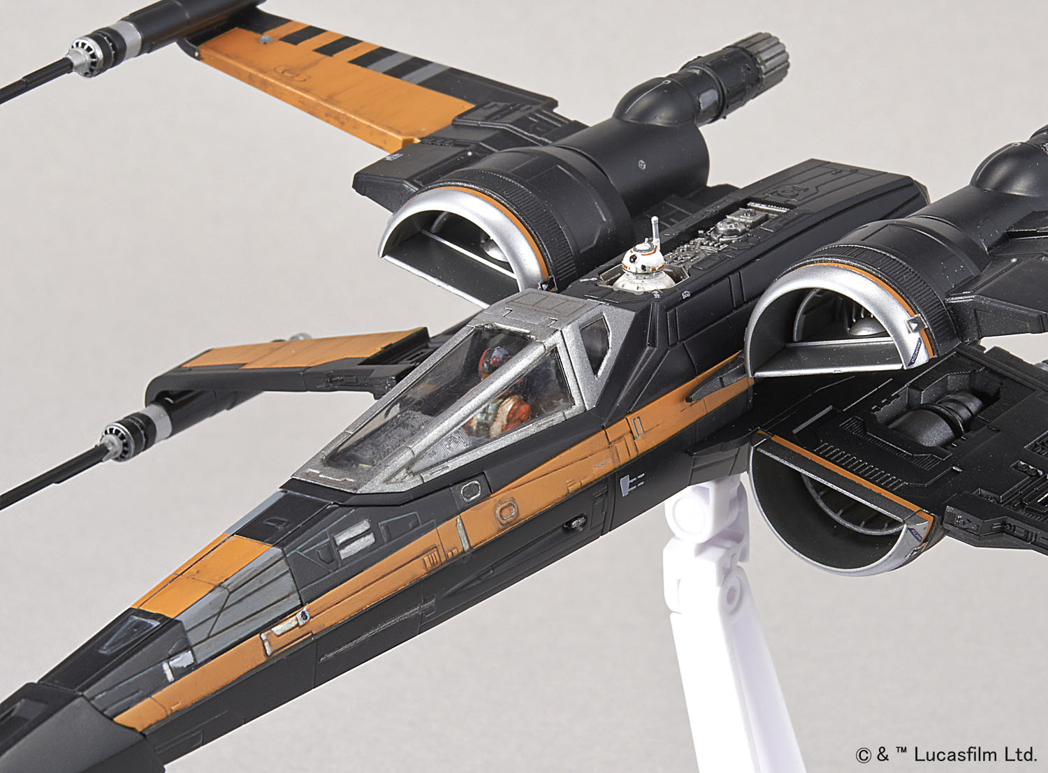 starwas-poes_x-wing-12