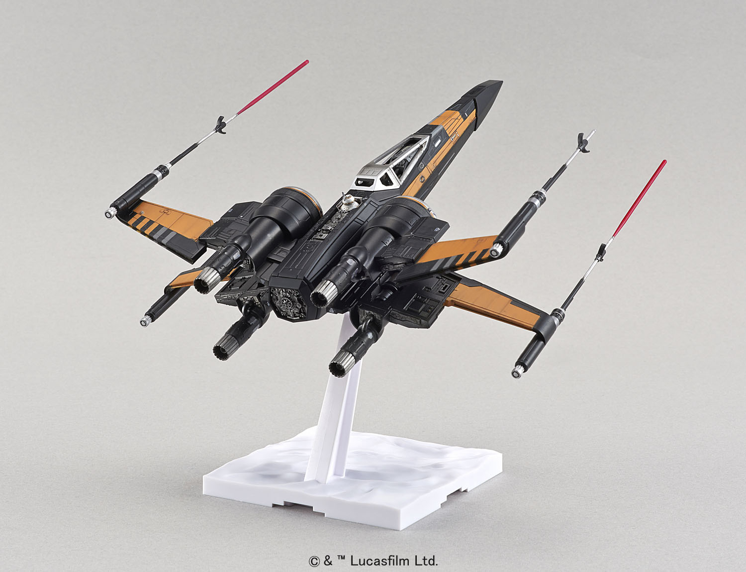 starwas-poes_x-wing-2