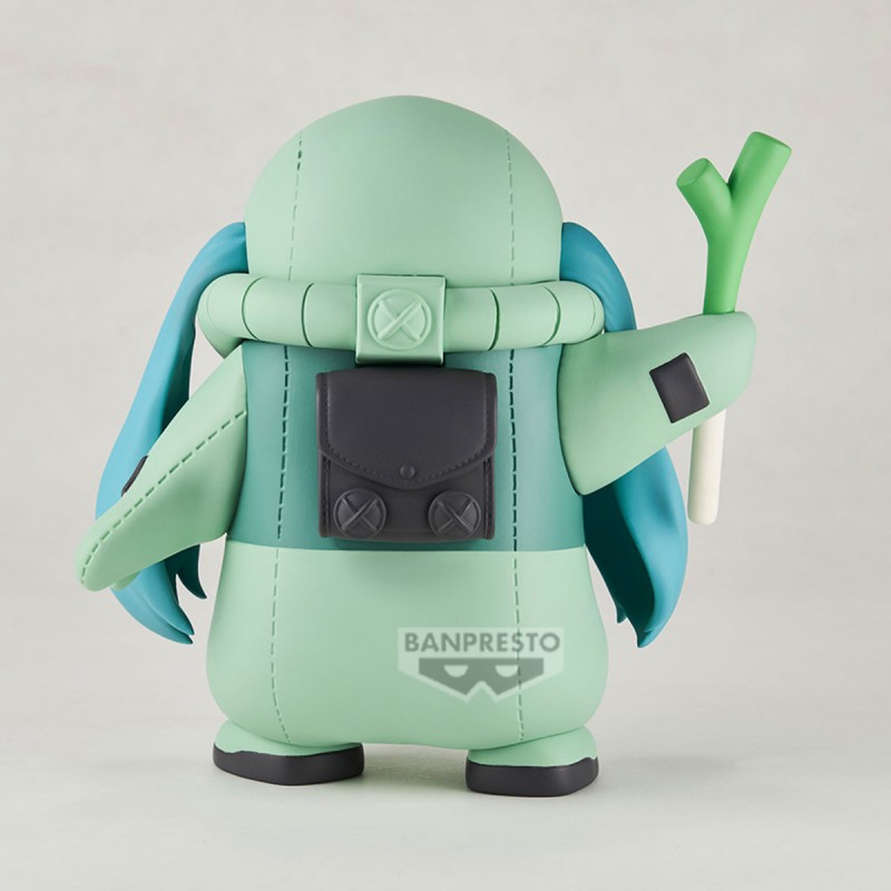 19094-gundam-45thhatsune-miku-figure-zaku-costume-hatsune-miku-ver- (3)
