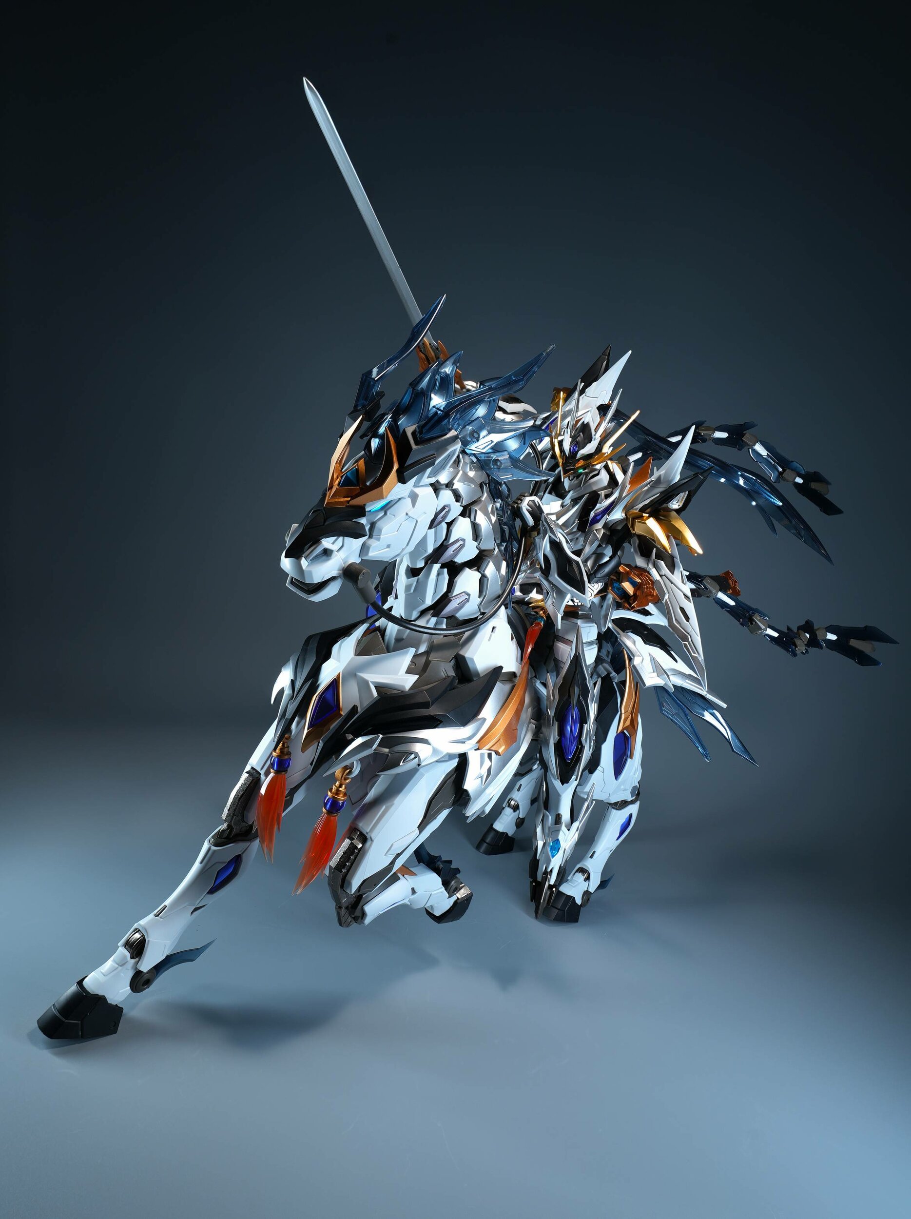 legend-of-star-general-zhao-yun-white-dragon-horse-valiant-color-ver-plastic-model-mnp-xh05wa-motor-nuclear- (1)