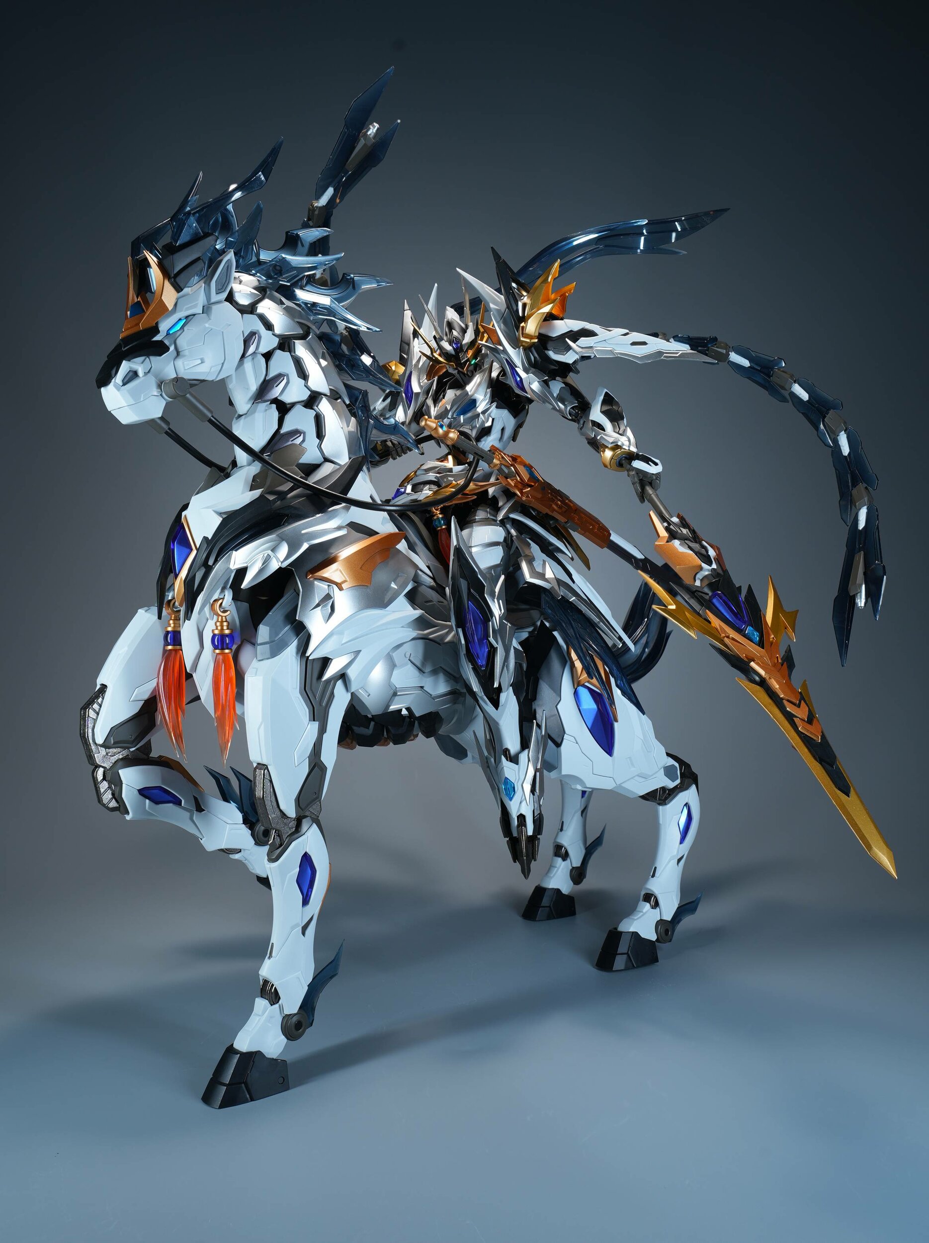 legend-of-star-general-zhao-yun-white-dragon-horse-valiant-color-ver-plastic-model-mnp-xh05wa-motor-nuclear- (2)