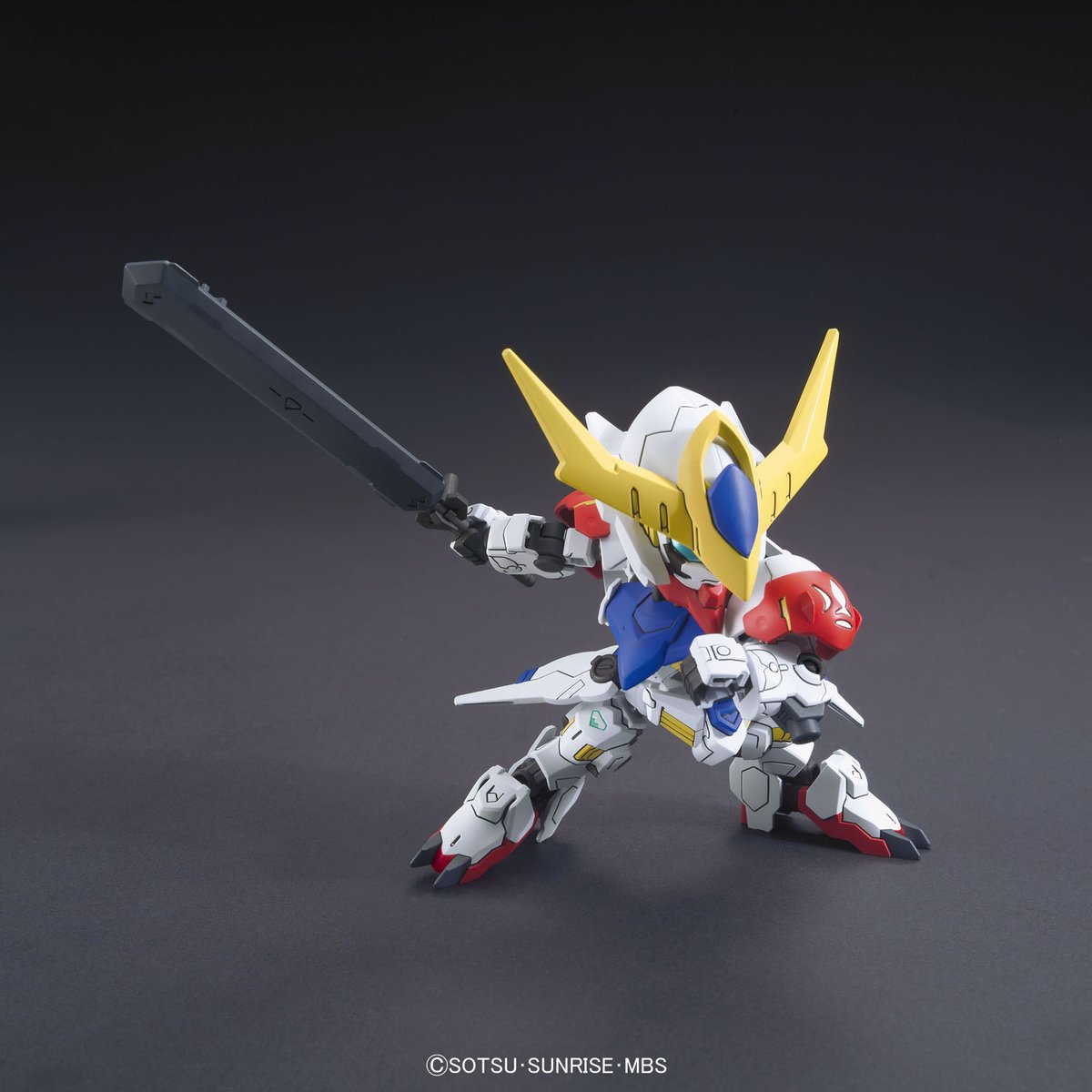 BANDAI GUNPLA BB Gundam Barbatos Lupus DX 402 c pose promotionnelle