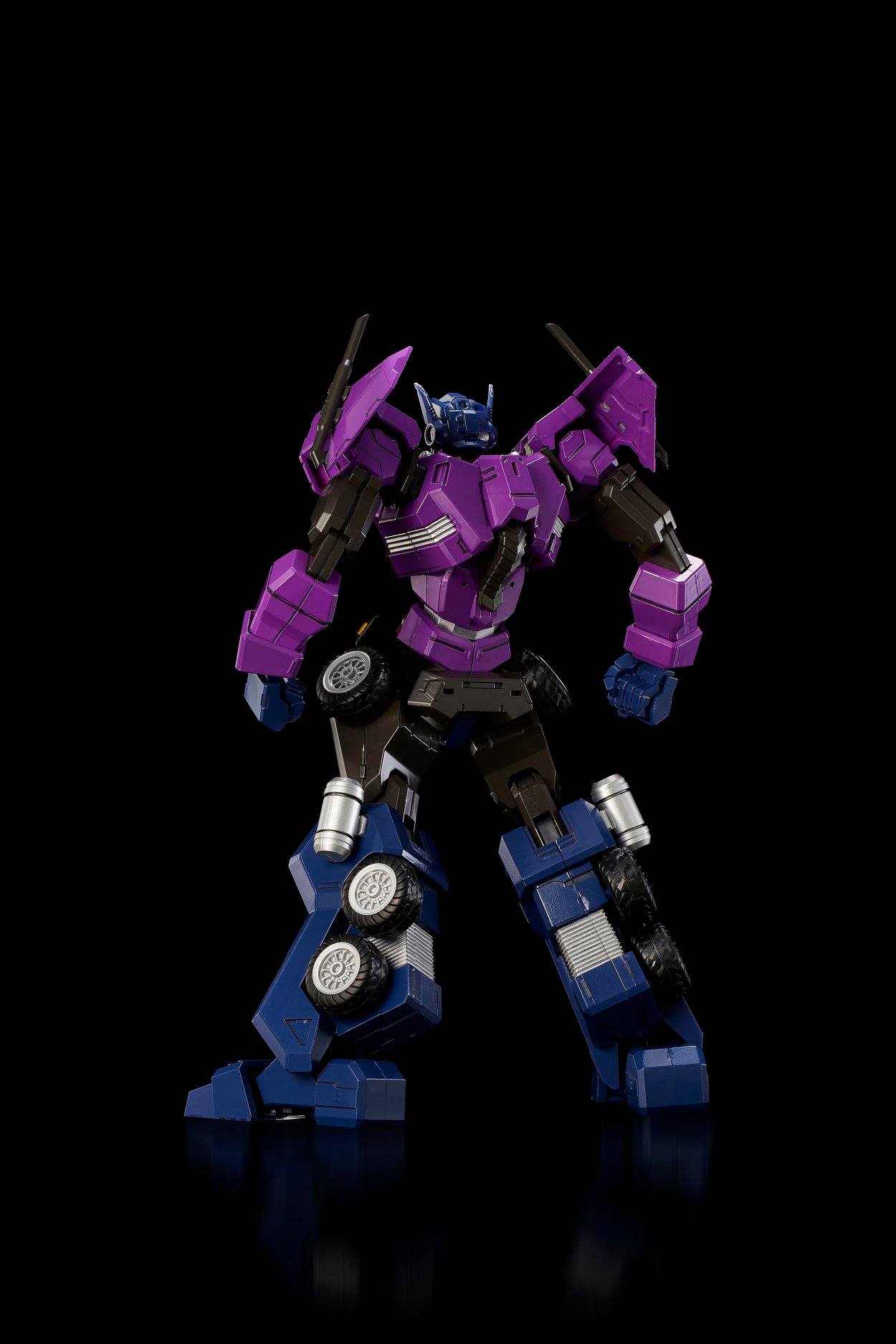 flame_toys-shattered_glass_optimus_prime_attack_mode-2