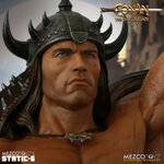 conan-statue-16-pvc-static-6-conan-the-barbarian-1982-63-cm-mezco-toys (15)