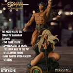 conan-statue-16-pvc-static-6-conan-the-barbarian-1982-63-cm-mezco-toys (6)