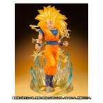 dragon-ball-super-super-saiyan-3-son-goku-limited-edition-figuarts-zero-en4