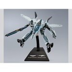 macross-topgun-maverick-figurine-vf-25-messiah-valkyrie-top-gun-maverick-ver-dx-chogokin (9)