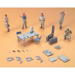 uchg03-efgf_msg_platoon_briefing_set-8