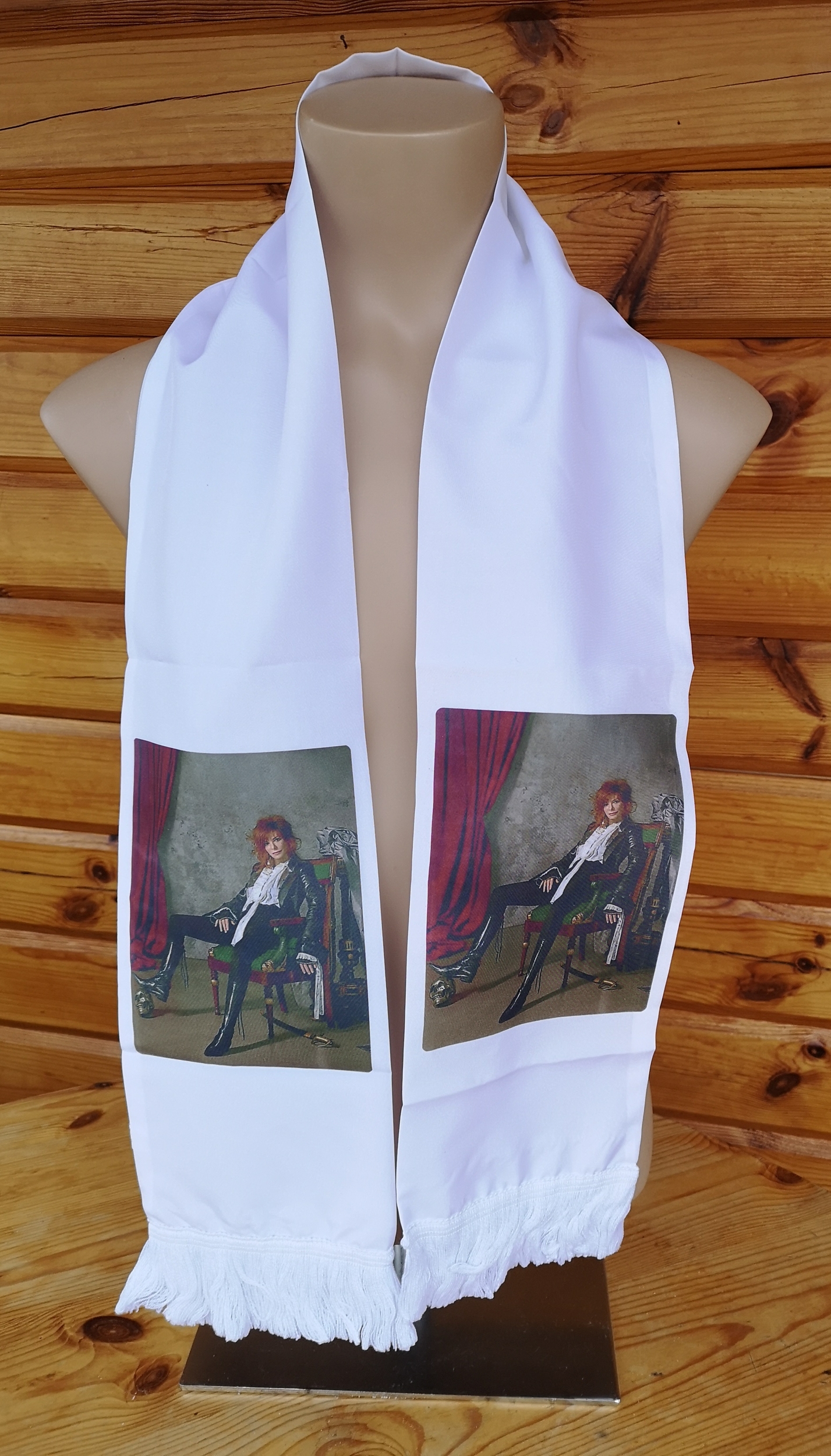 Echarpre Mylène Farmer Deésobéissance A