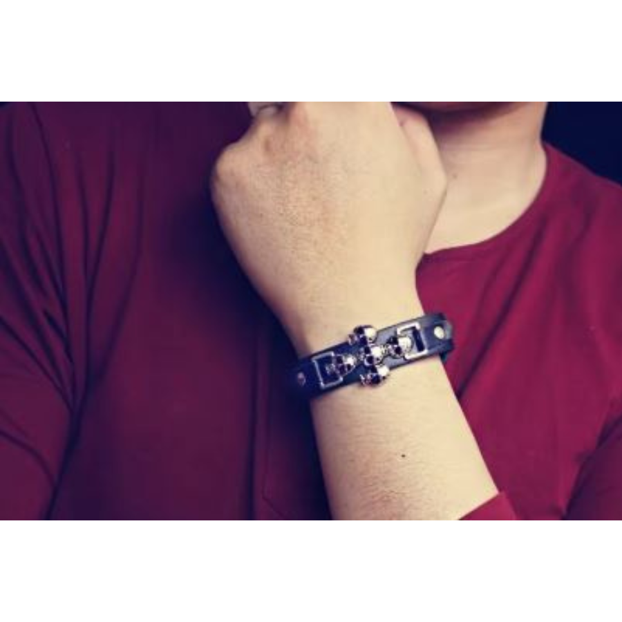 Bracelet en Cuir avec tête de mort