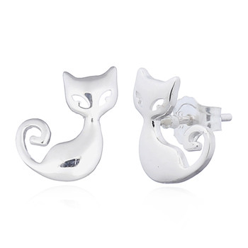 puces oreilles chat argent