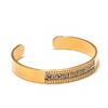 Bracelet rigide doré avec tissage perles de miyuki