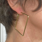 boucles doreilles creoles carrées