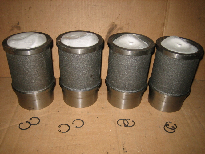 Ensemble chemise piston et segments pour Case IH D 217