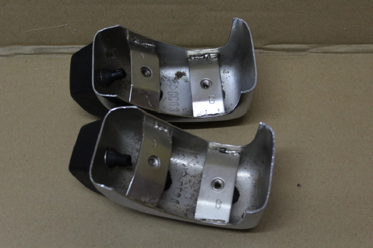 FORD TRANSIT CONNECT Pare-Chocs Bordure Housse & 2 Embouts Neuf EUR 94