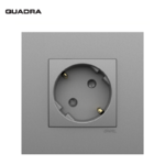 Q45 prise schuko alumine