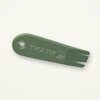 Tire-tique Tikatik vert avec écriture en relief