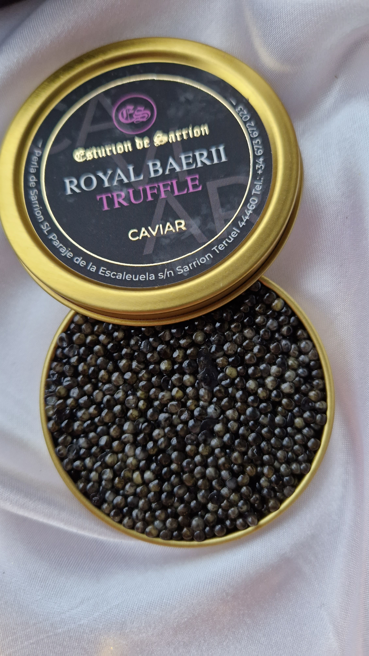 Caviar truffé Esturion de Sarrion www.luxfood-shop.fr
