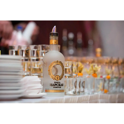 Avis et commentaires de Tsarskaya Gold Flasque Vodka Russe - vodka premium  vente en ligne