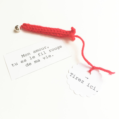 Mot d'amour à détricoter - fil rouge du destin