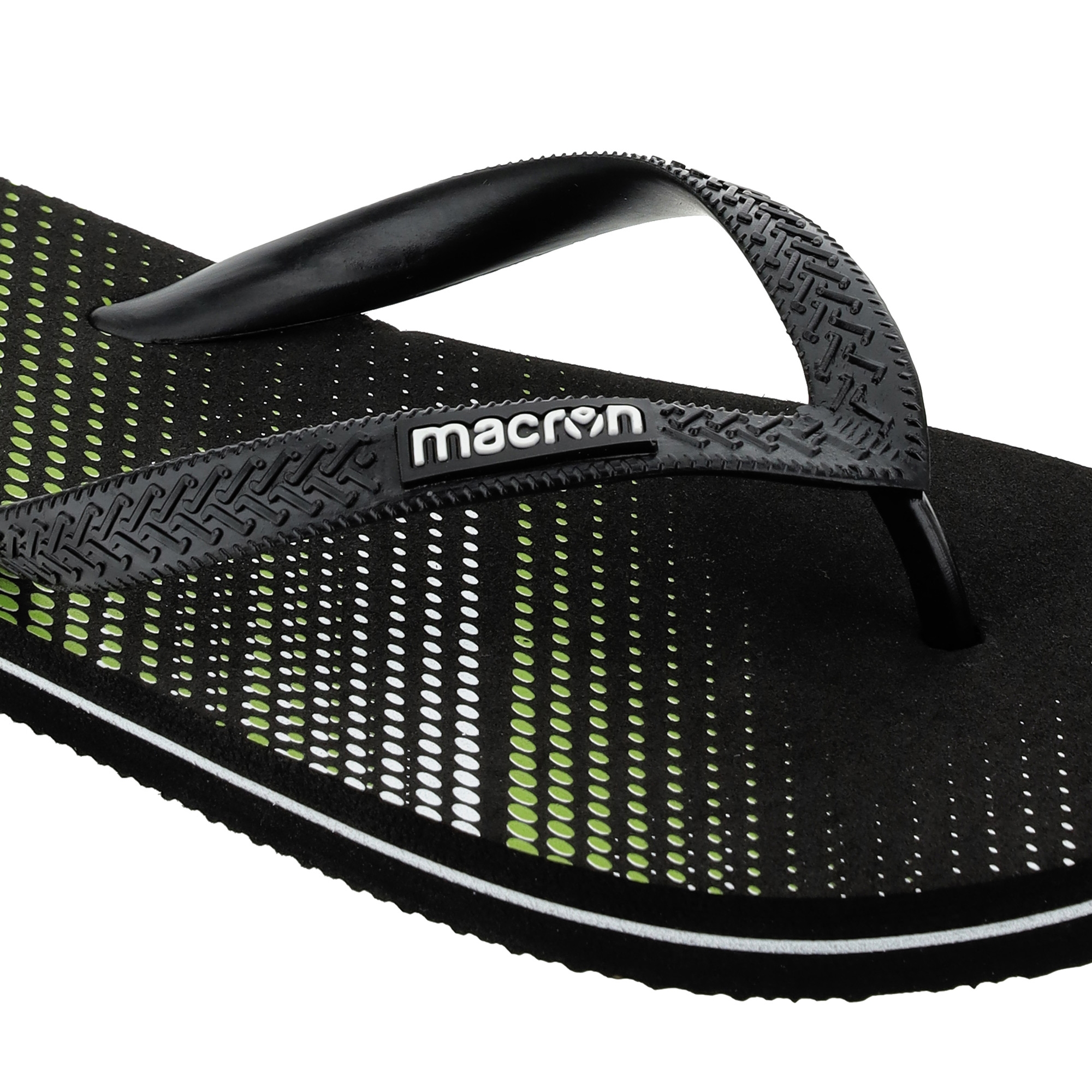 MACRON_5990101_boreas_paire_de_tongs_noir_sgequipement_sg_equipement (3)