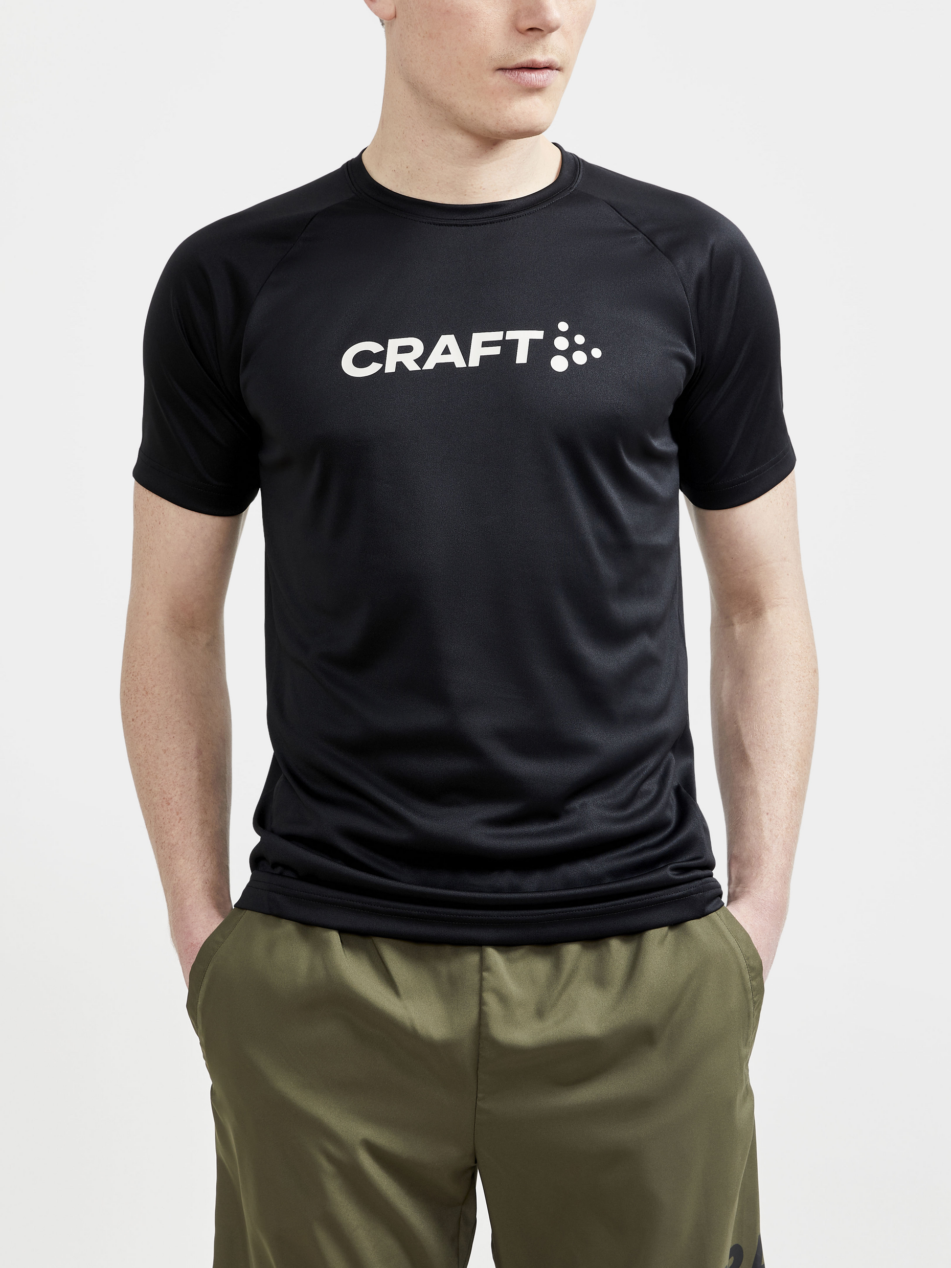 CRAFT_1911786-999000_tee-shirt_CORE_ESSENCE_ Logo_Tee_homme_black_sgequipement_sg_equipement (3)