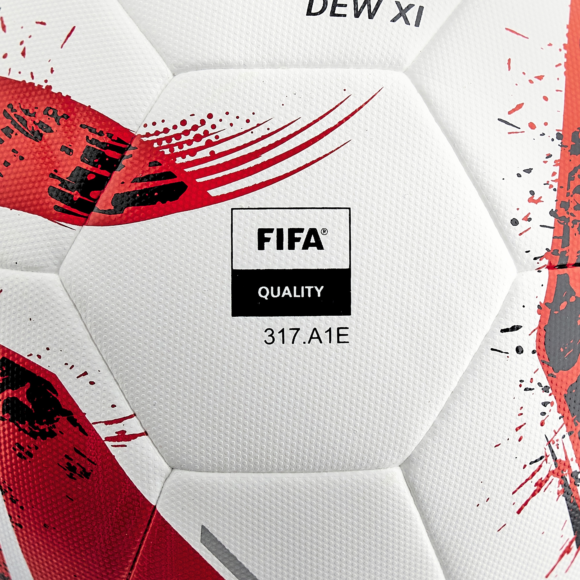 MACRON_5827211_ballon_de_football_DEW_XI_taille-5_blanc_rouge_sgequipement_sg_equipement (3)