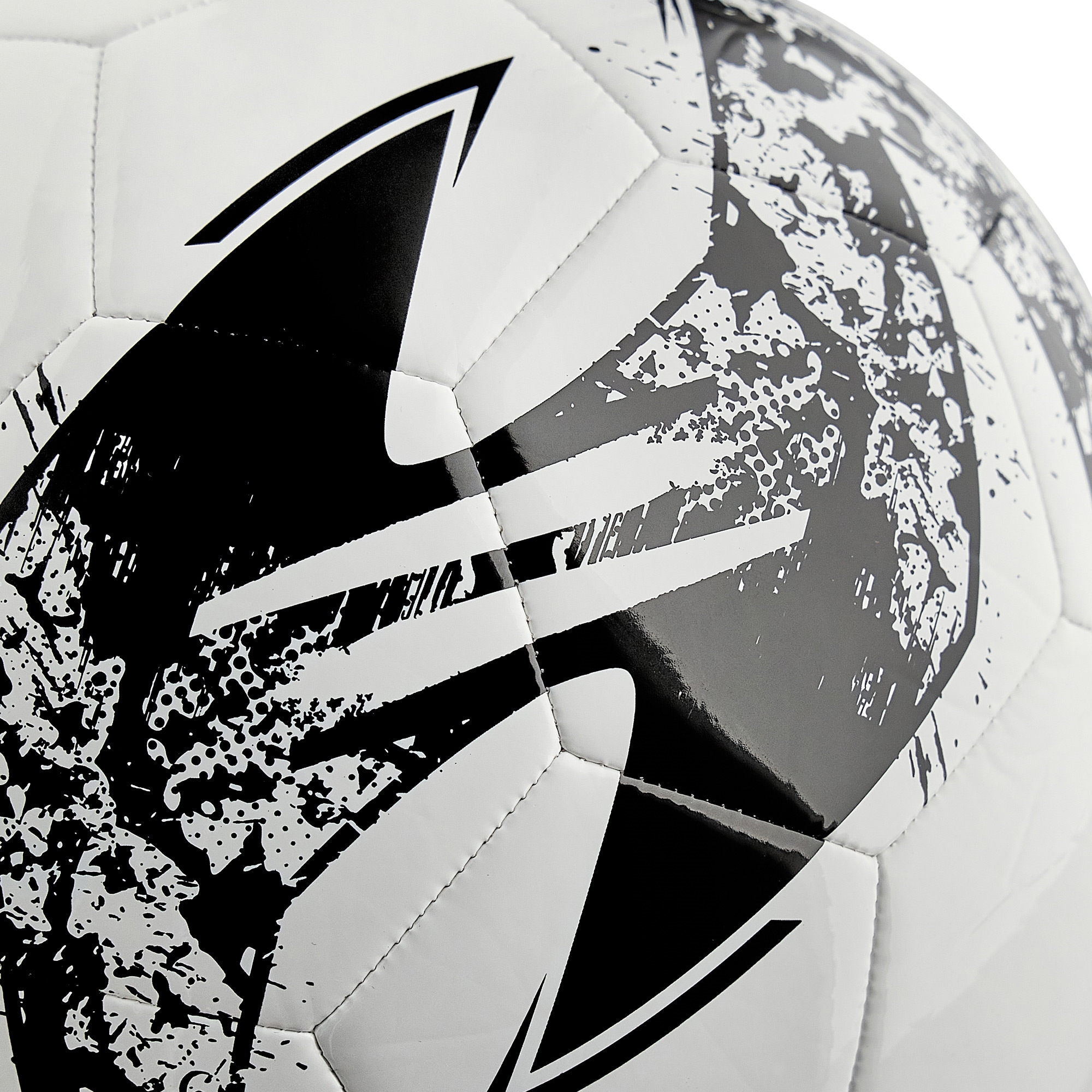 MACRON_5827220_ballon_de_football_DEGREE_XI_noir_taille_4_sgequipement_sg_equipement (2)