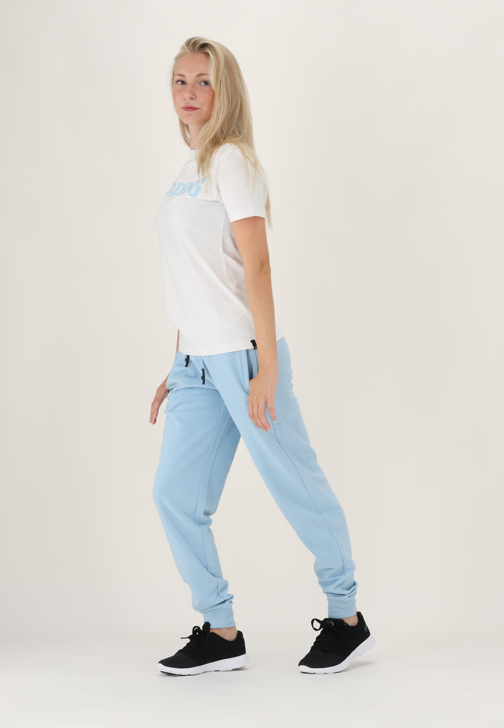 SPALDING_40232021-LB-NY_Jogger pants_women SS23_light-blue_navy_pantalon_de_jogging_femme_sgequipement_sg_equipement (5)