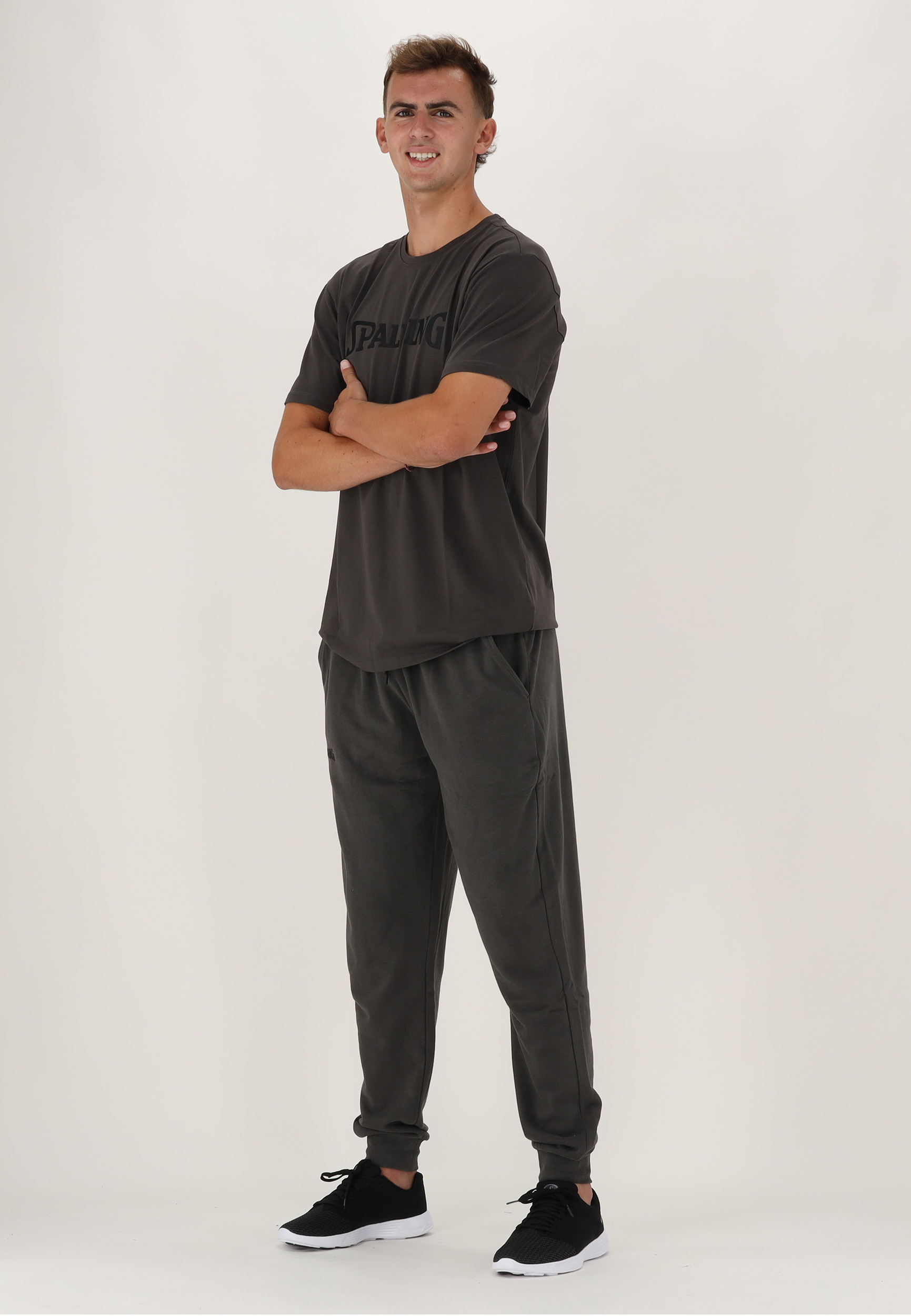 SPALDING_40232020-CH-BK_Jogger_pants_men SS23_charcoal_black_pantalon_de_jogging_homme_sgequipement_sg_equipement (4)