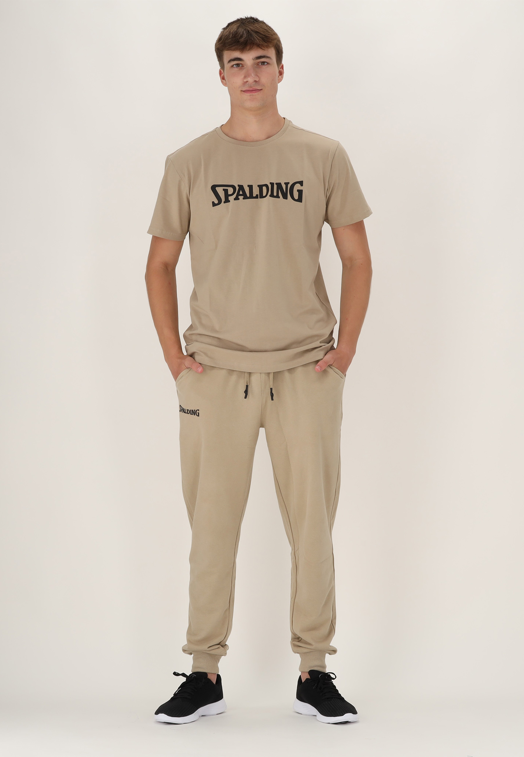 SPALDING_40232027-BE-BK__Tee-shirt_logo_men SS23_de_basket_beige_black_sgequipement_sg_equipement (1)