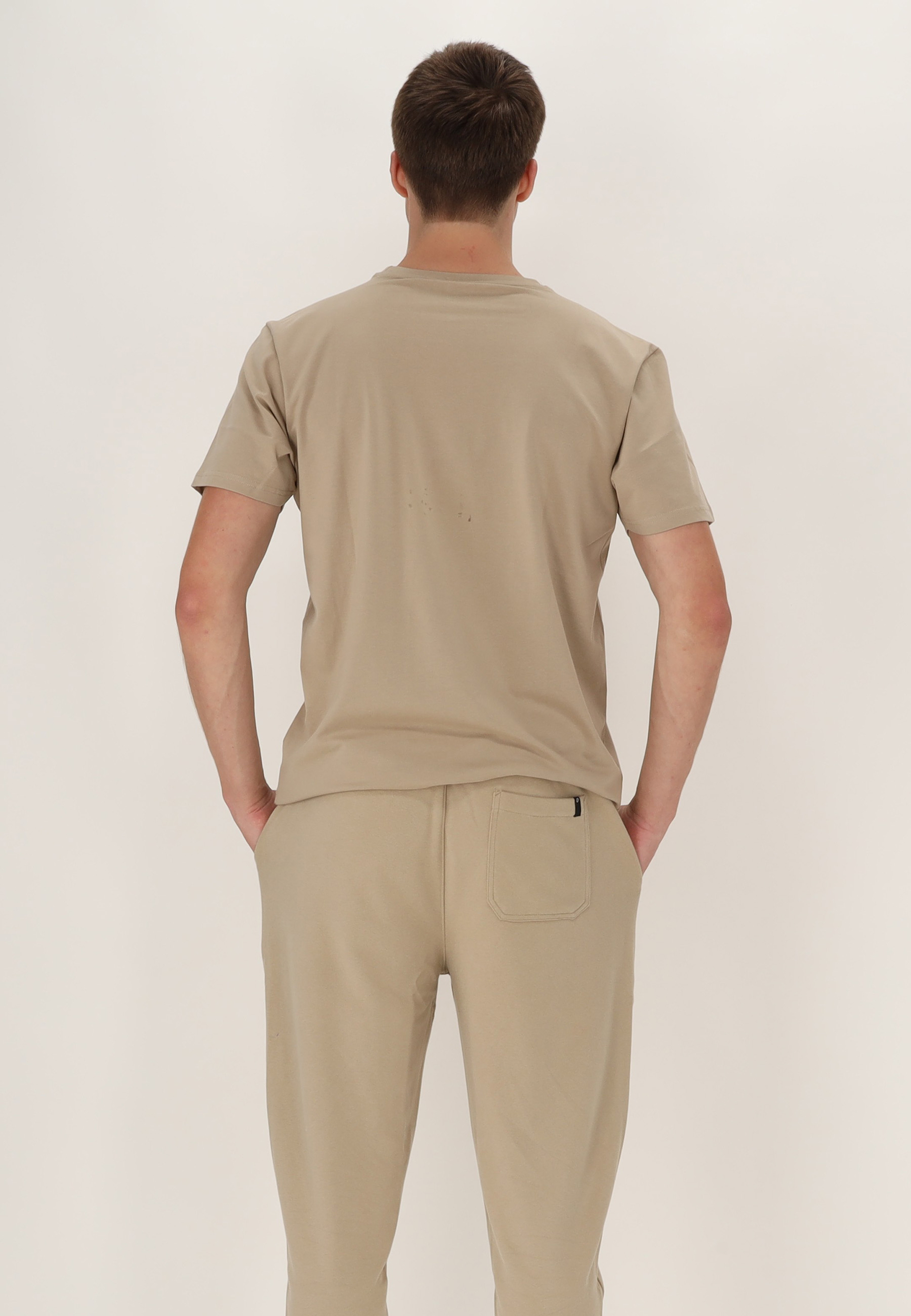 SPALDING_40232027-BE-BK__Tee-shirt_logo_men SS23_de_basket_beige_black_sgequipement_sg_equipement (3)