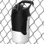UNDER-ARMOUR_UA70890-WH_Playmaker_Jug_32oz_White_gourde_sgequipement_sg_equipement (6)