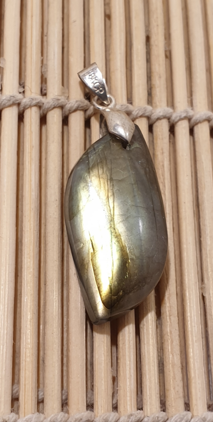 labradorite20